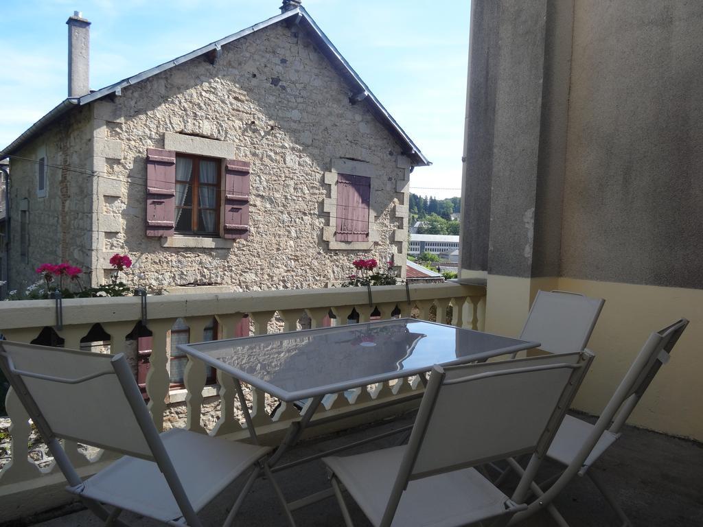 La Petite Cerise Villa Eymoutiers  Kültér fotó